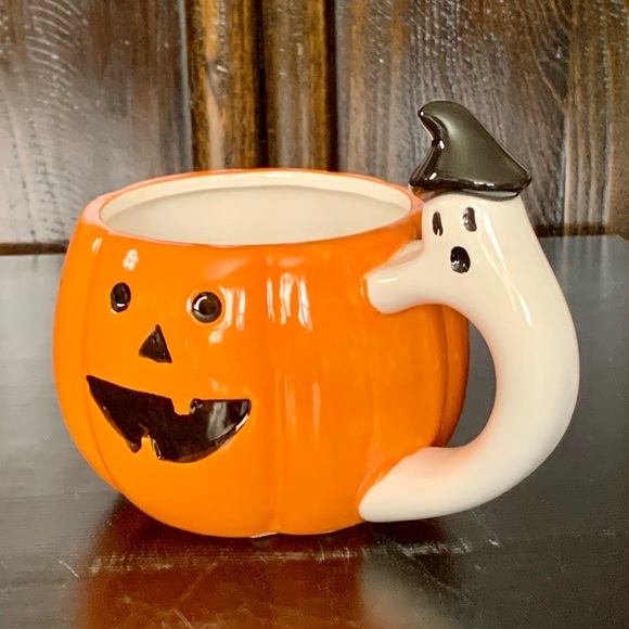 Jack O’Lantern with Ghost Witch Handle Ceramic Halloween Mug - Picture 4 of 8